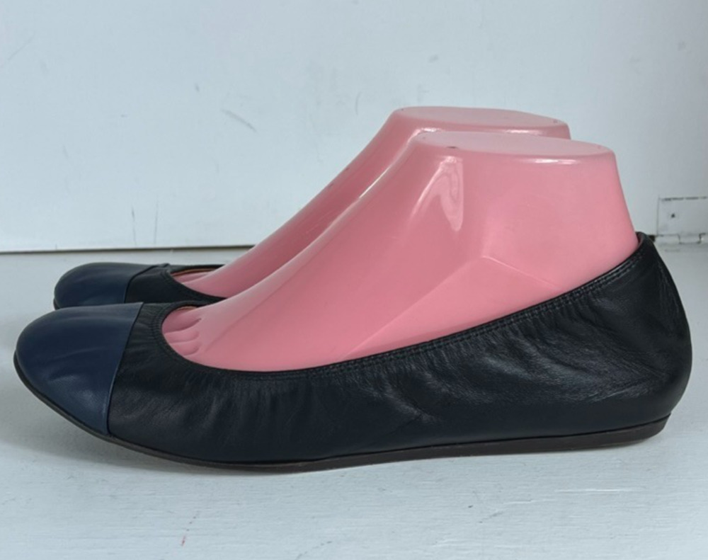 Lanvin Paris Ballet Flats Womens EU 38.5 US 8 Leather Black & Blue Cap Toe Lined